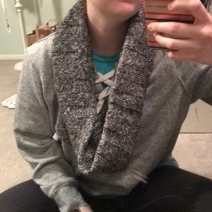 grey gap circle scarf